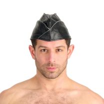 Prowler RED Triangle Cap Black Large